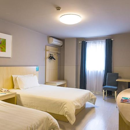 Jinjiang Inn Xuchang Hubin Road Екстер'єр фото