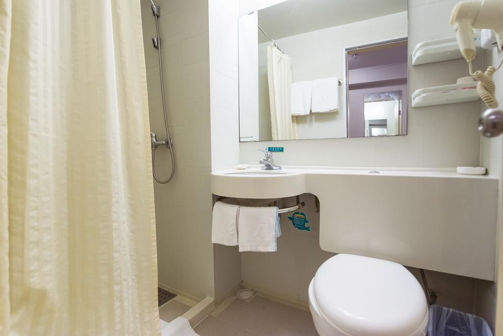 Jinjiang Inn Xuchang Hubin Road Екстер'єр фото