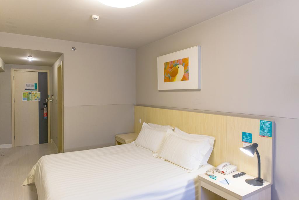 Jinjiang Inn Xuchang Hubin Road Екстер'єр фото