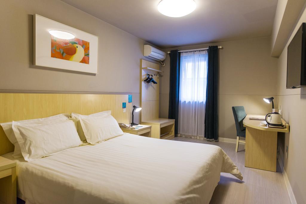 Jinjiang Inn Xuchang Hubin Road Екстер'єр фото