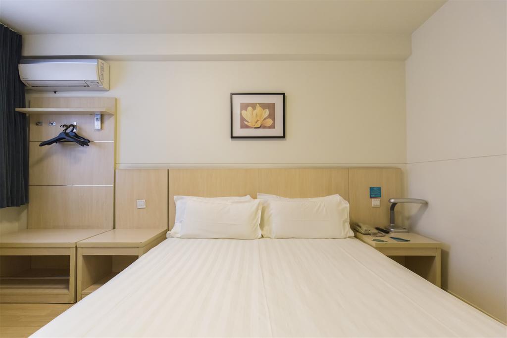 Jinjiang Inn Xuchang Hubin Road Екстер'єр фото